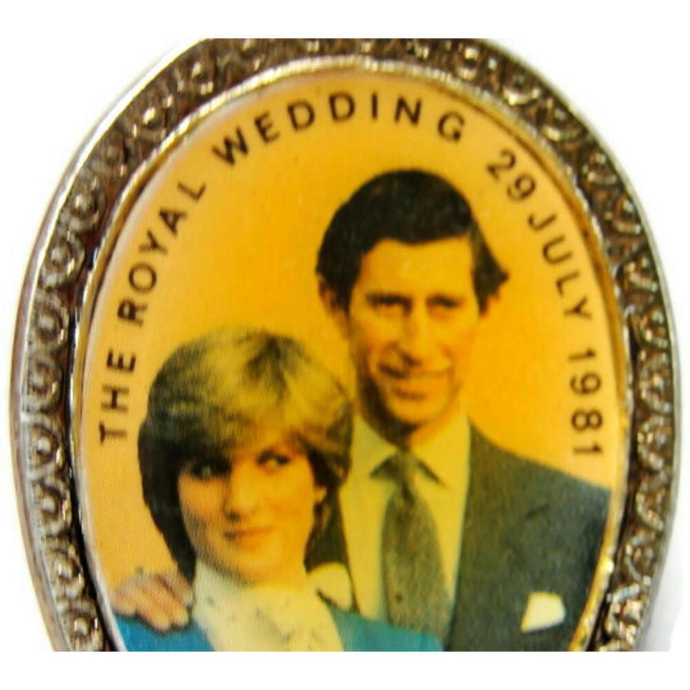 Royal Wedding Vintage Souvenir Collector Spoon Silver Plated Diana Charles - Picture 2 of 10